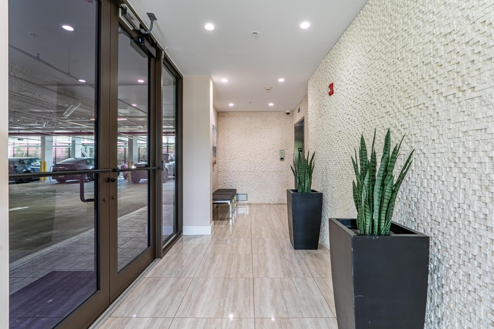 AQUALUNA LAS OLAS - Residential