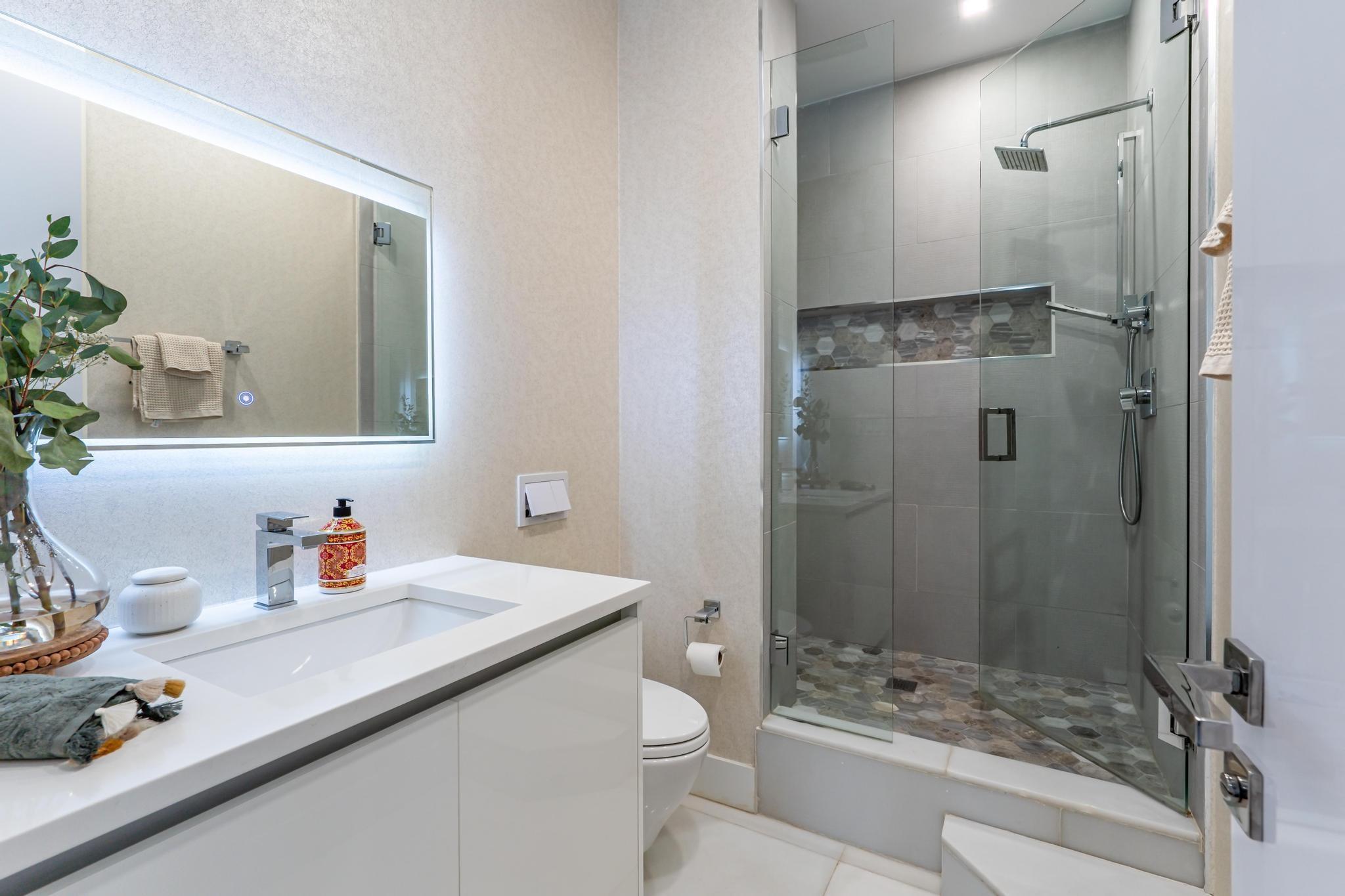 AQUALUNA LAS OLAS - Residential