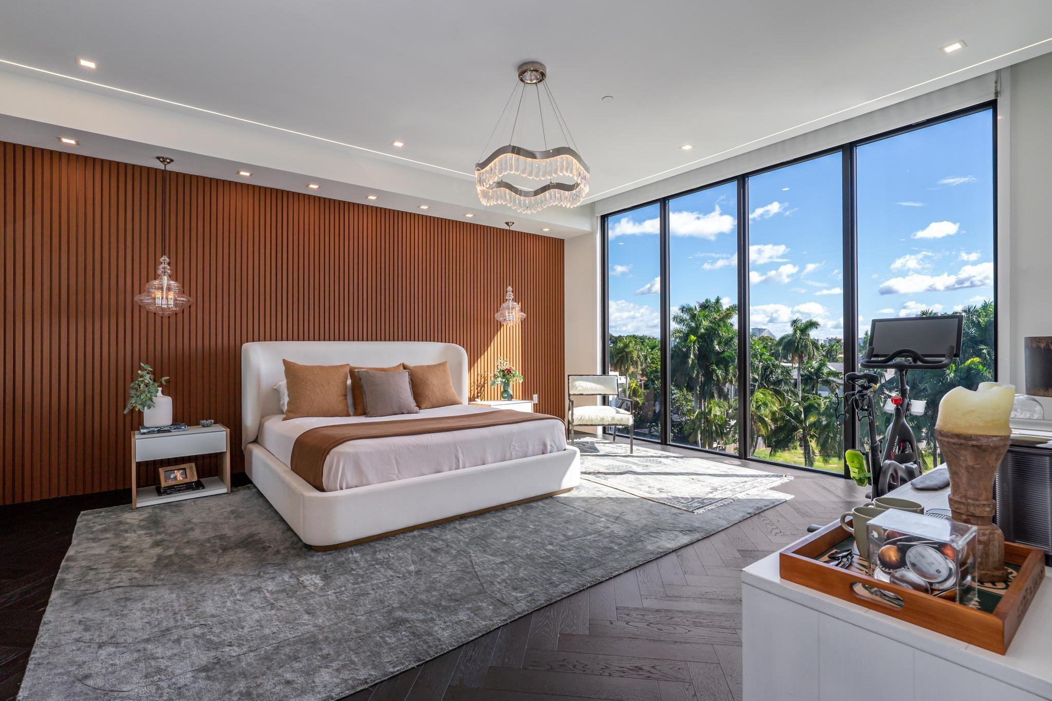AQUALUNA LAS OLAS - Residential