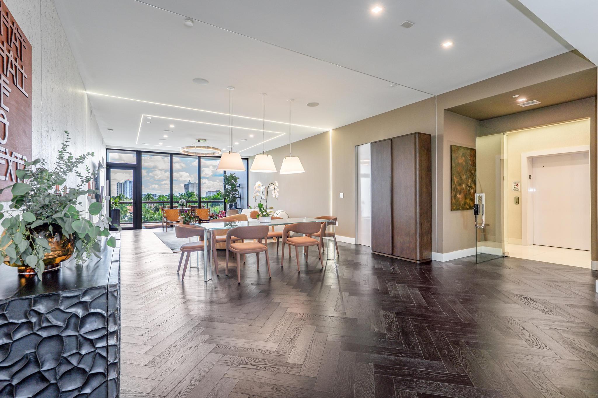 AQUALUNA LAS OLAS - Residential