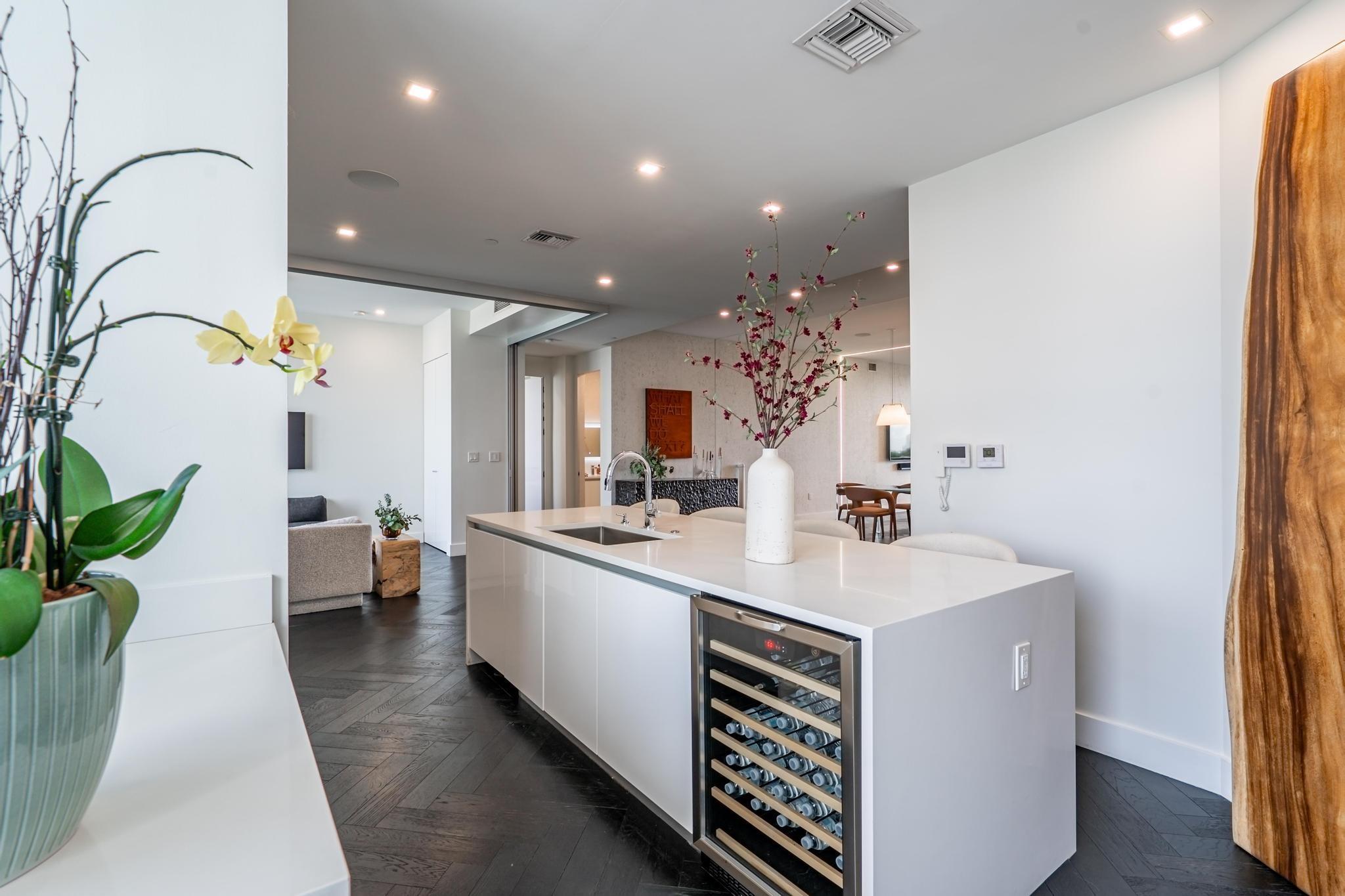 AQUALUNA LAS OLAS - Residential