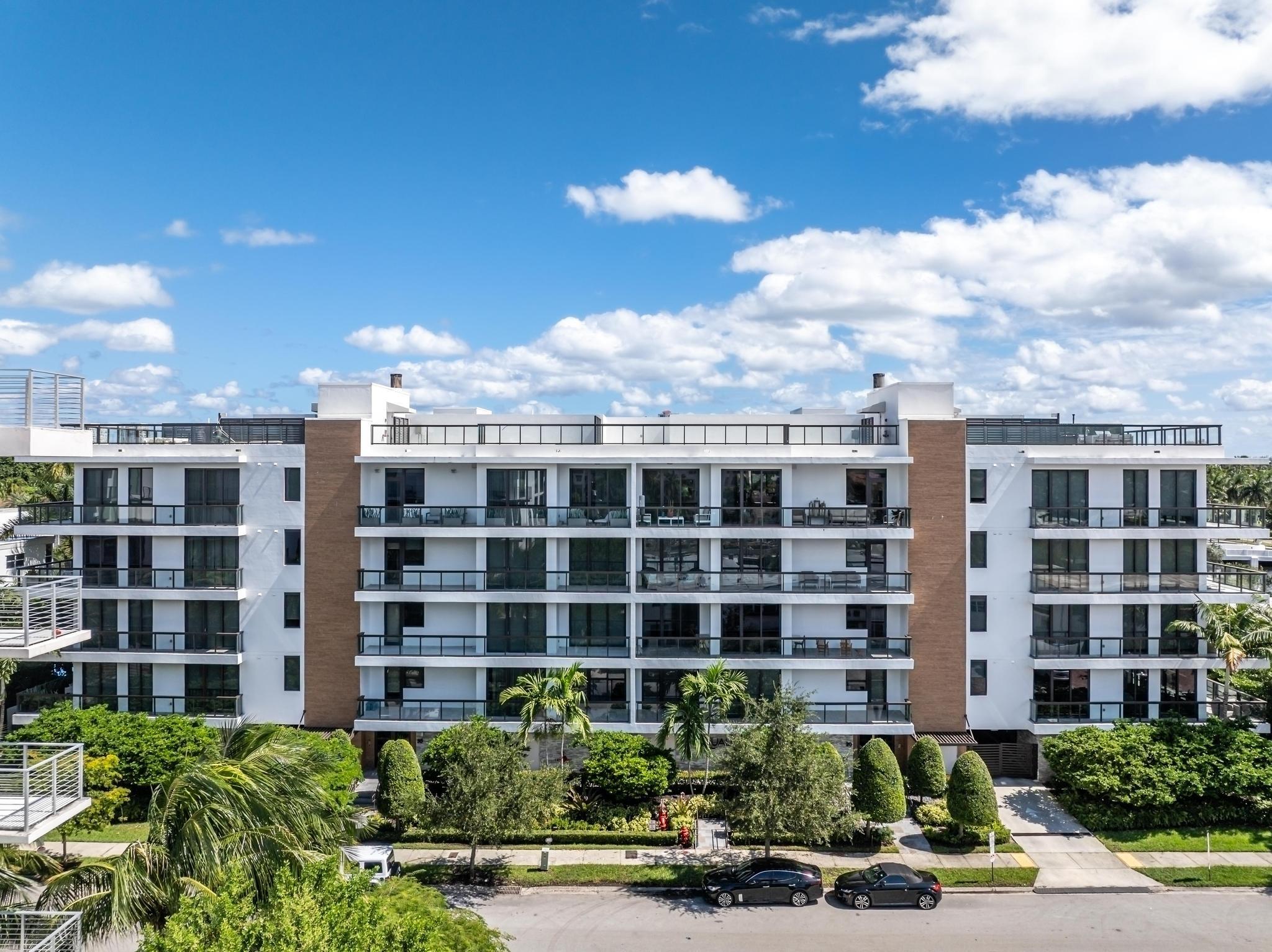 AQUALUNA LAS OLAS - Residential