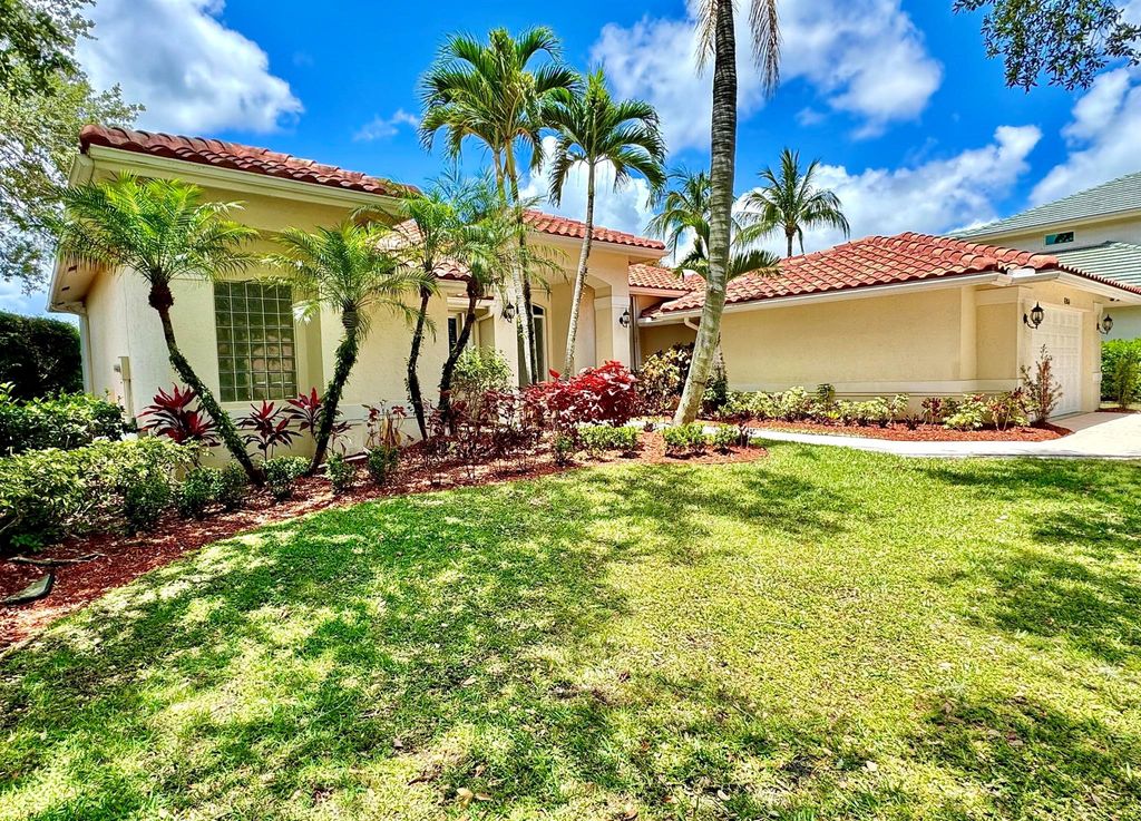 Photo of 6984 Cypress Cove Circle, Jupiter, FL 33458 (MLS # R10985089)