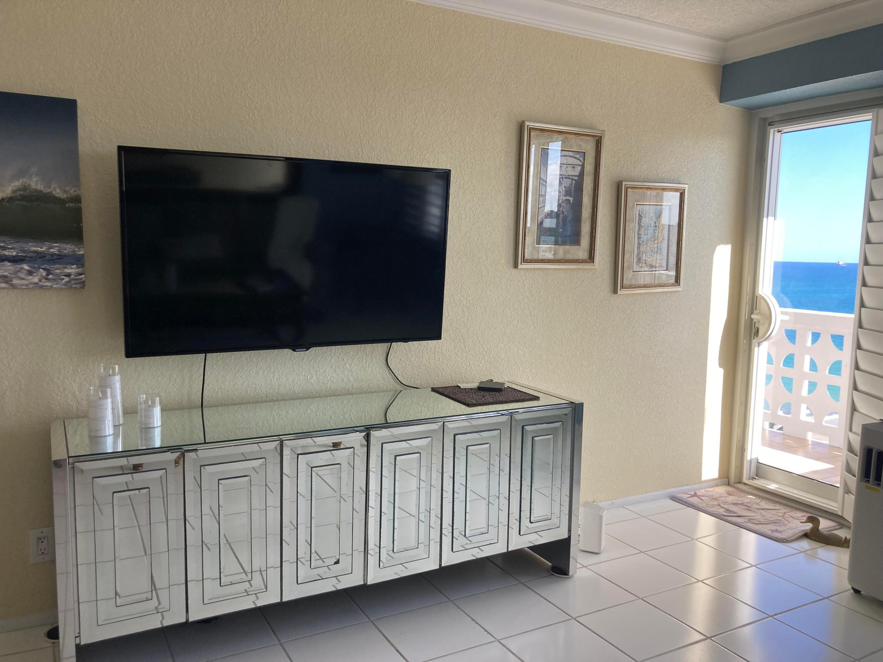 OCEAN SUMMIT - Residential Lease