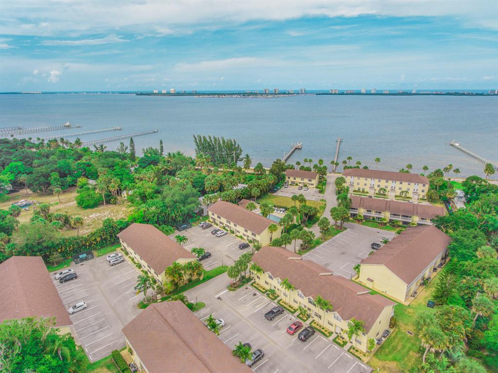 INDIAN RIVER LANDING - Residential