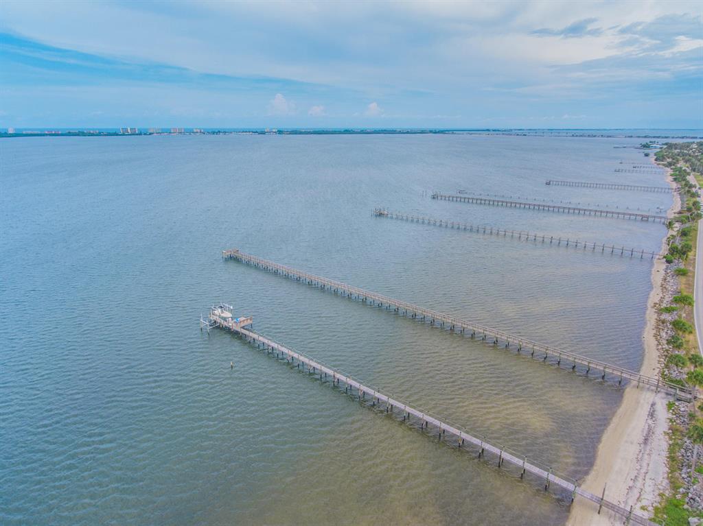 INDIAN RIVER LANDING - Residential