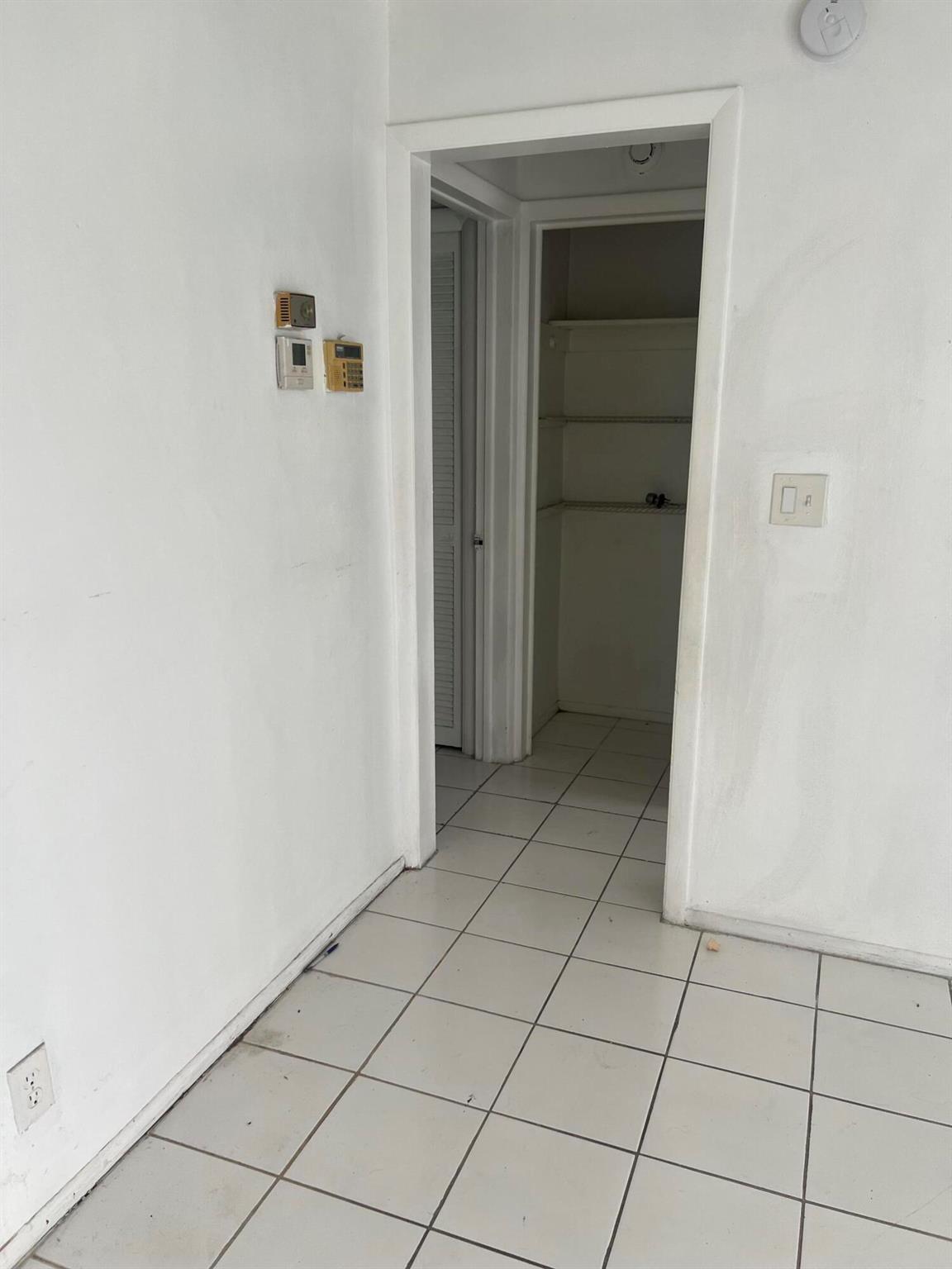 PARK SOUTH FOUR INC CONDO - Residential