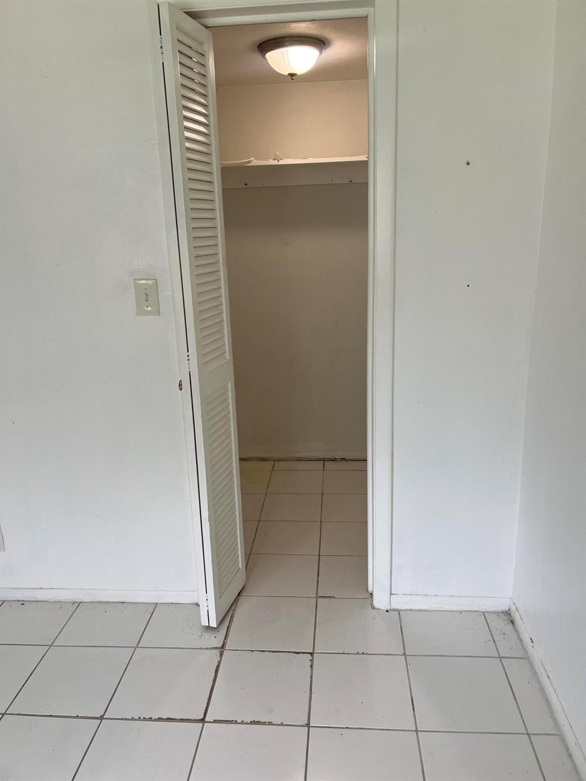 PARK SOUTH FOUR INC CONDO - Residential