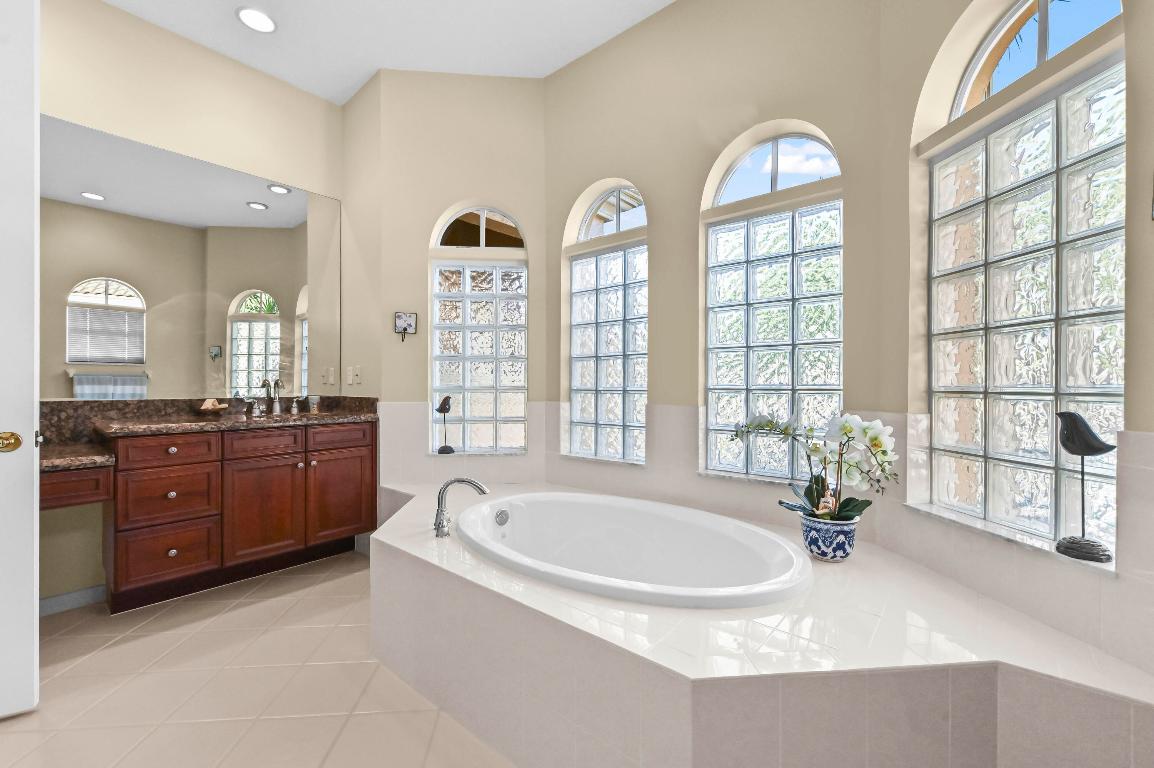 OLYMPIA - Residential