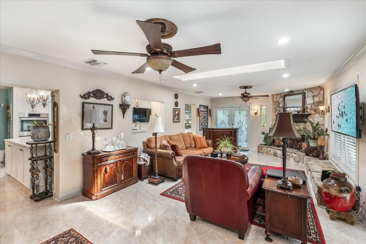 Chambers Land Co Sub Se1/ - Residential