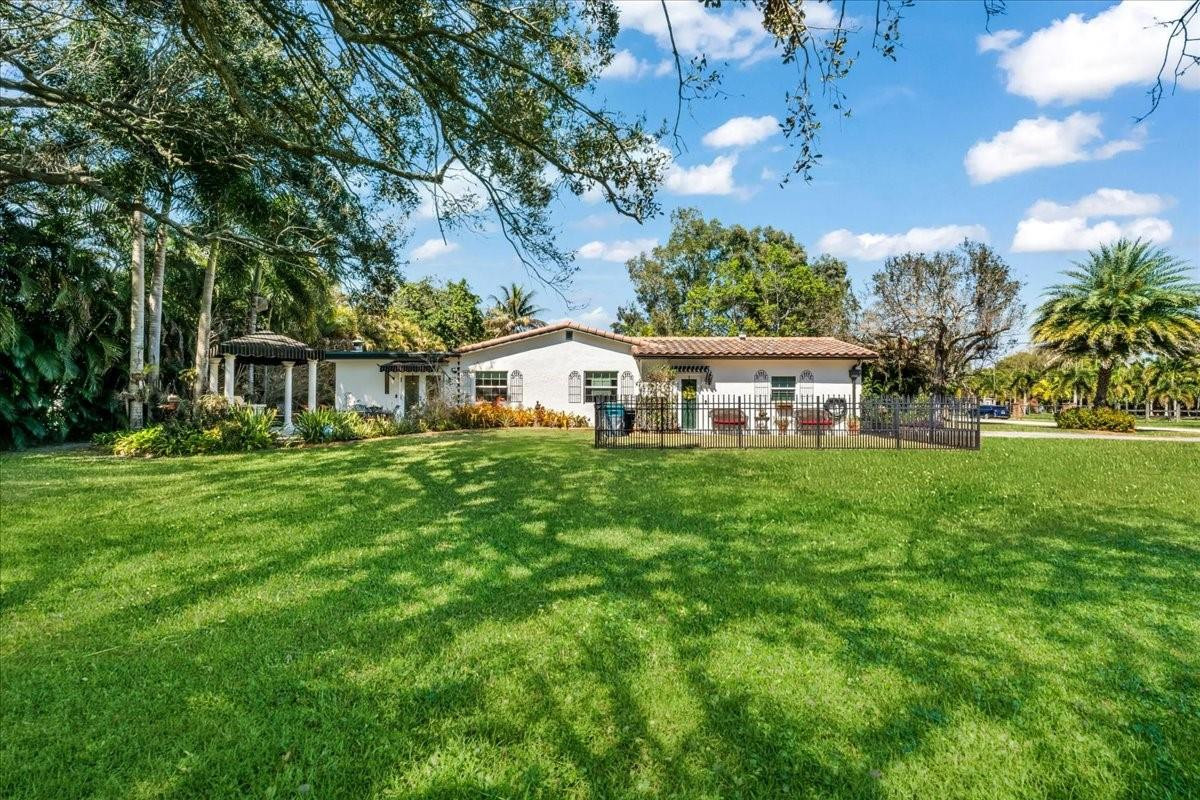 Chambers Land Co Sub Se1/ - Residential