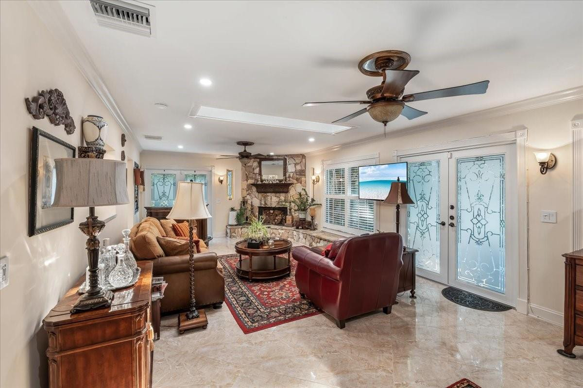 Chambers Land Co Sub Se1/ - Residential