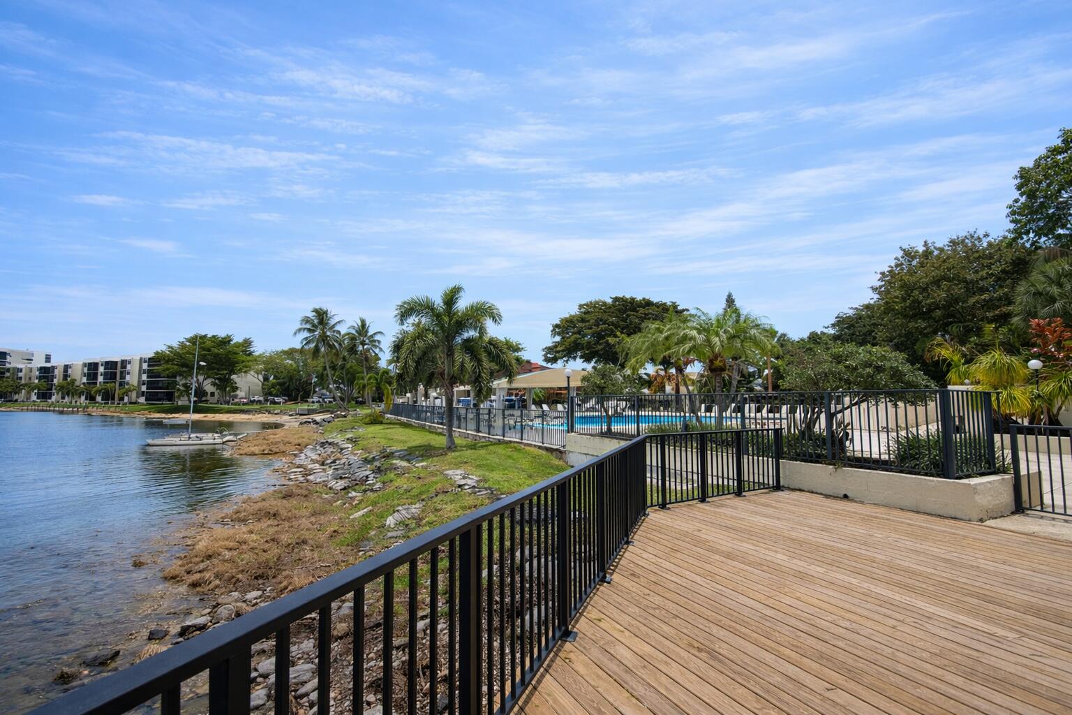 LAKE EMERALD CONDOMINIUM NO ONE - Residential