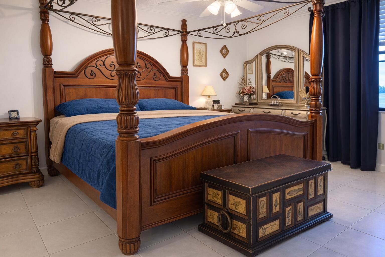 LAKE EMERALD CONDOMINIUM NO ONE - Residential