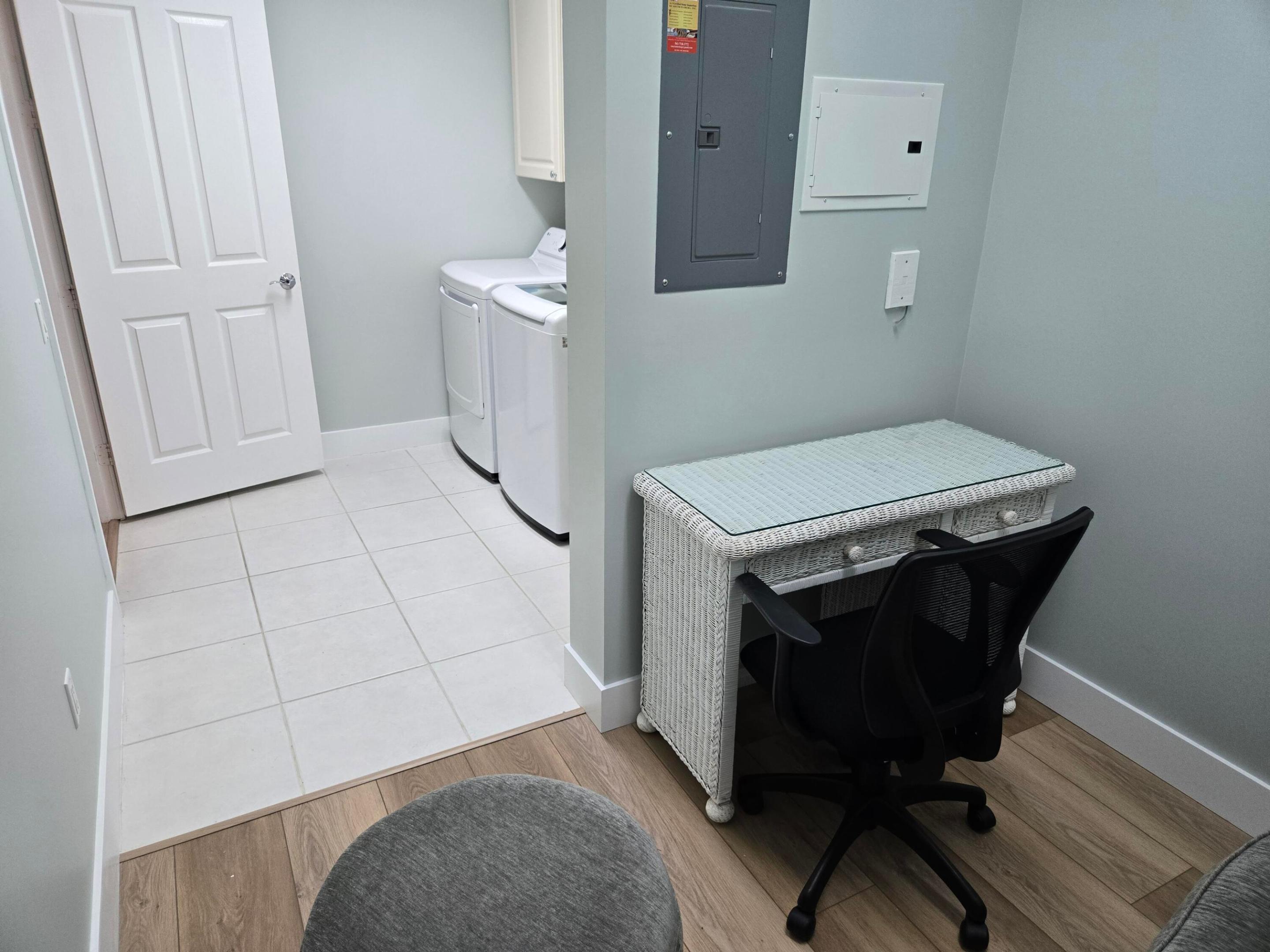 Harbour Isle West - Residential Lease