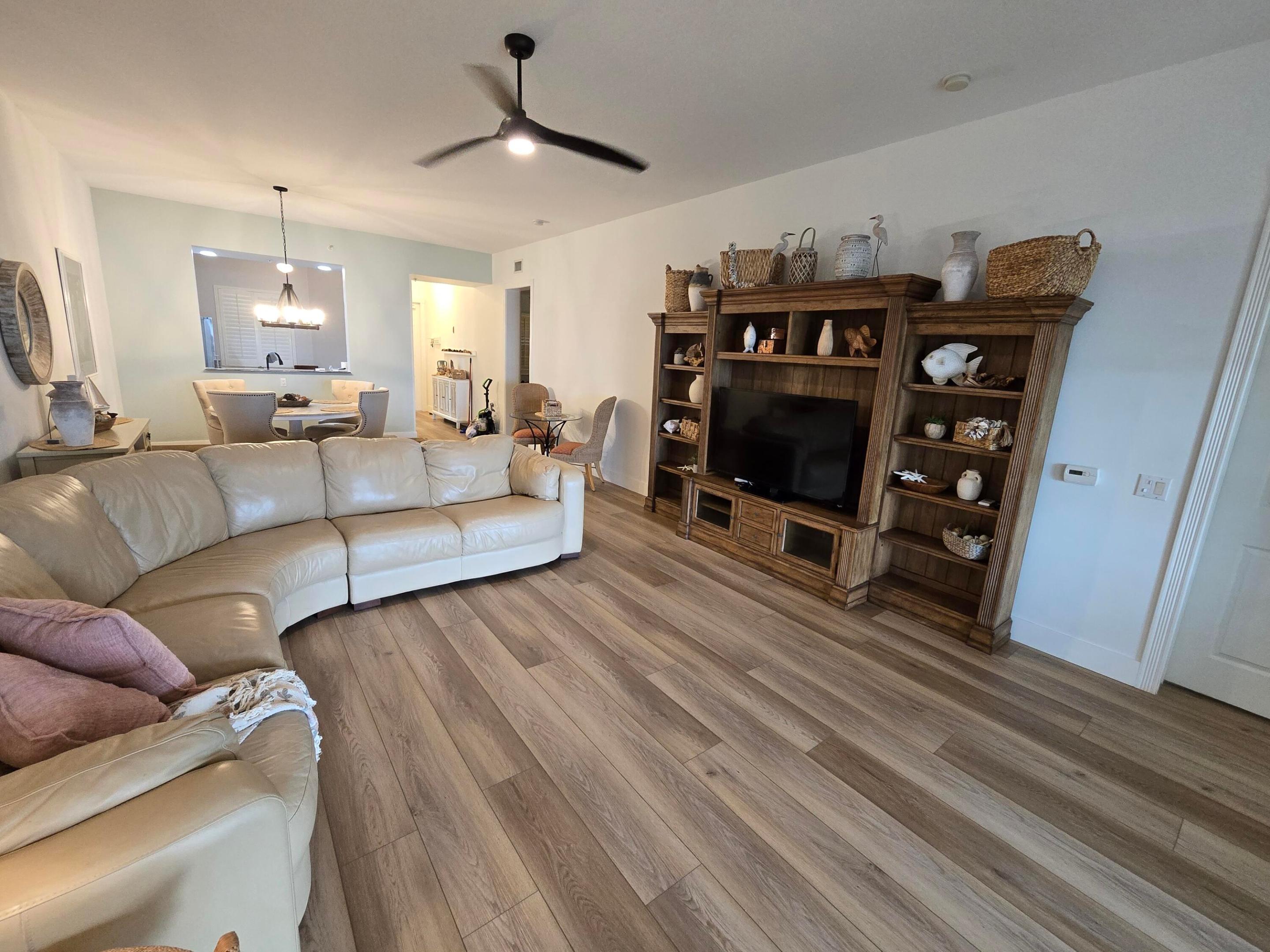 Harbour Isle West - Residential Lease