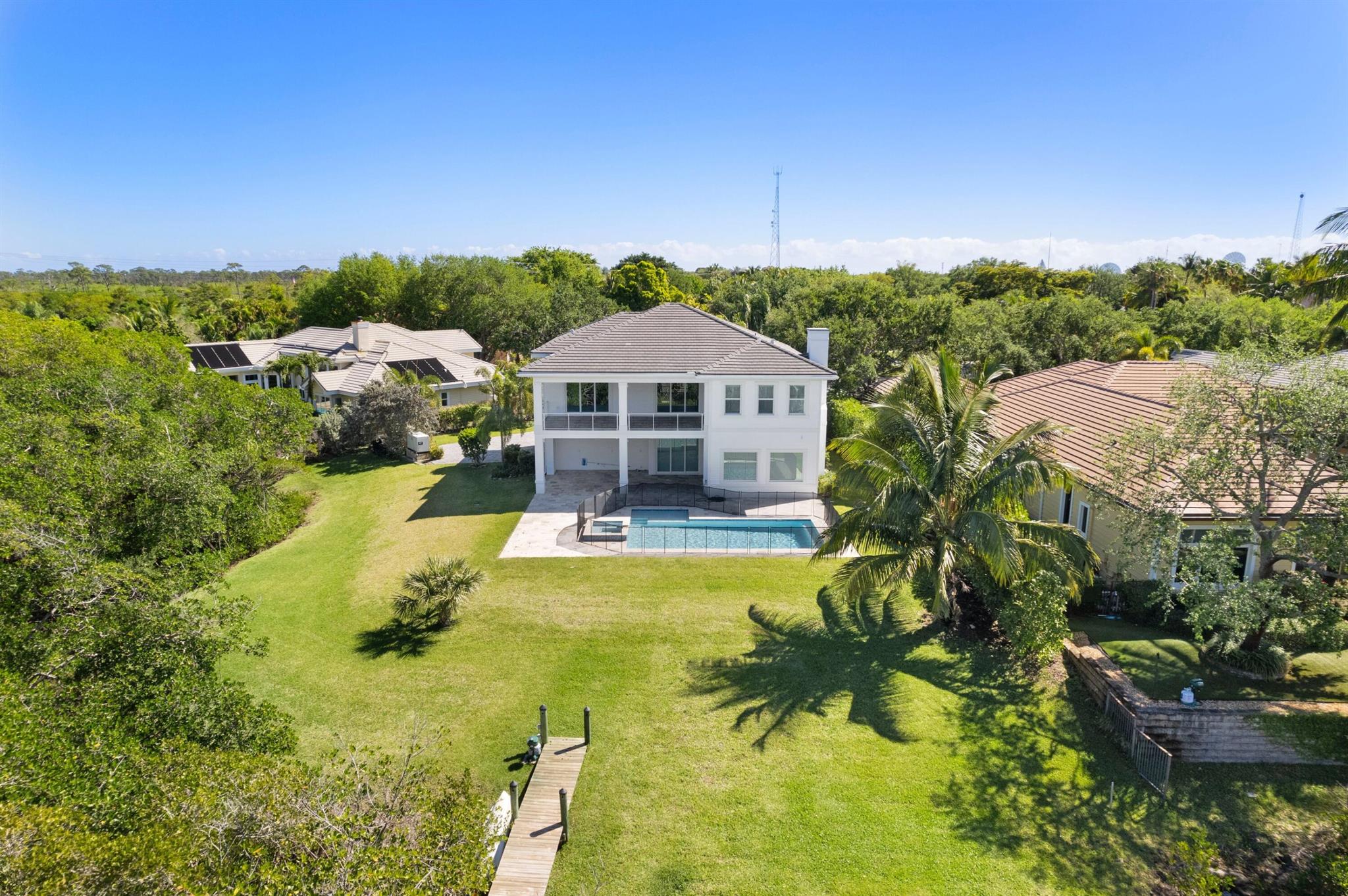 RIVER RIDGE (TEQUESTA) - Residential