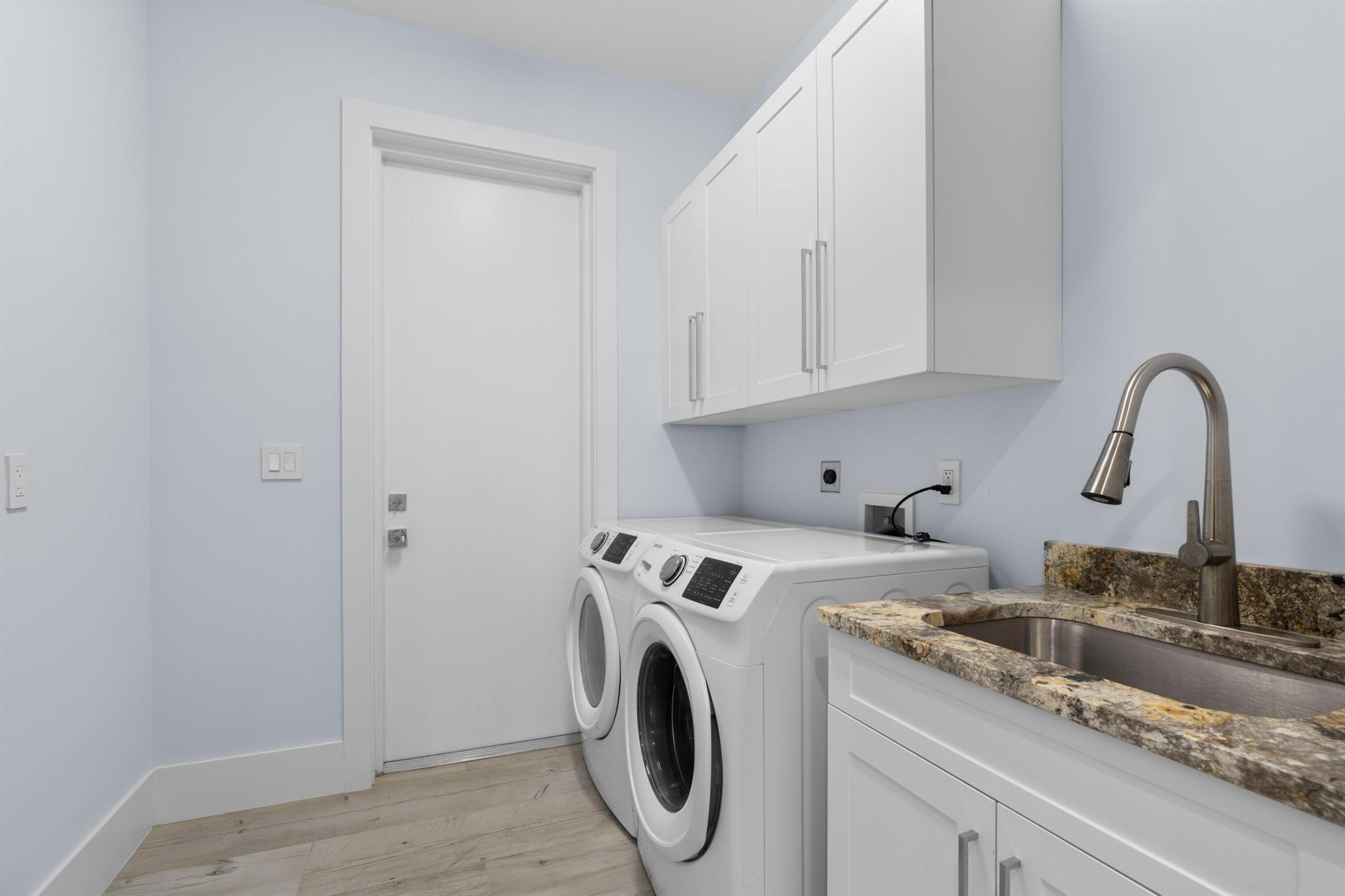 RIVER RIDGE (TEQUESTA) - Residential