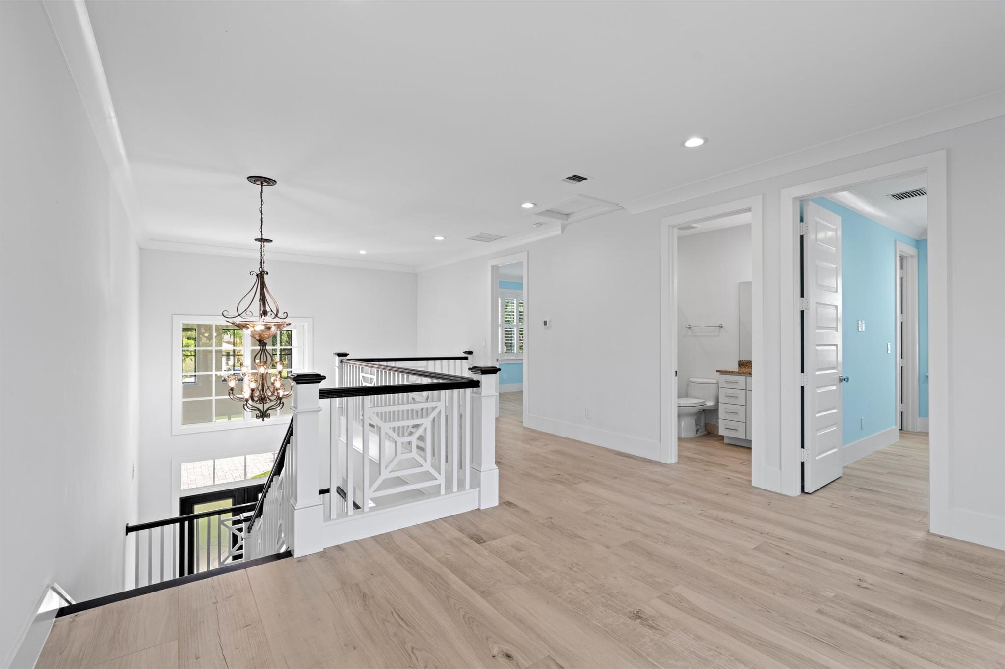 RIVER RIDGE (TEQUESTA) - Residential