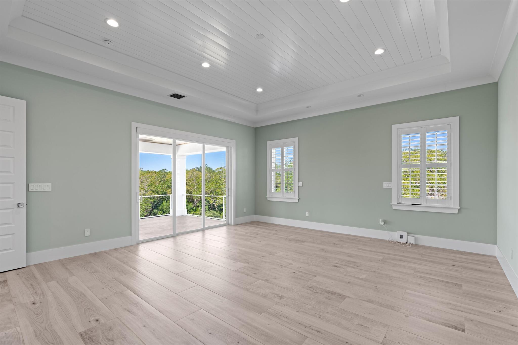 RIVER RIDGE (TEQUESTA) - Residential