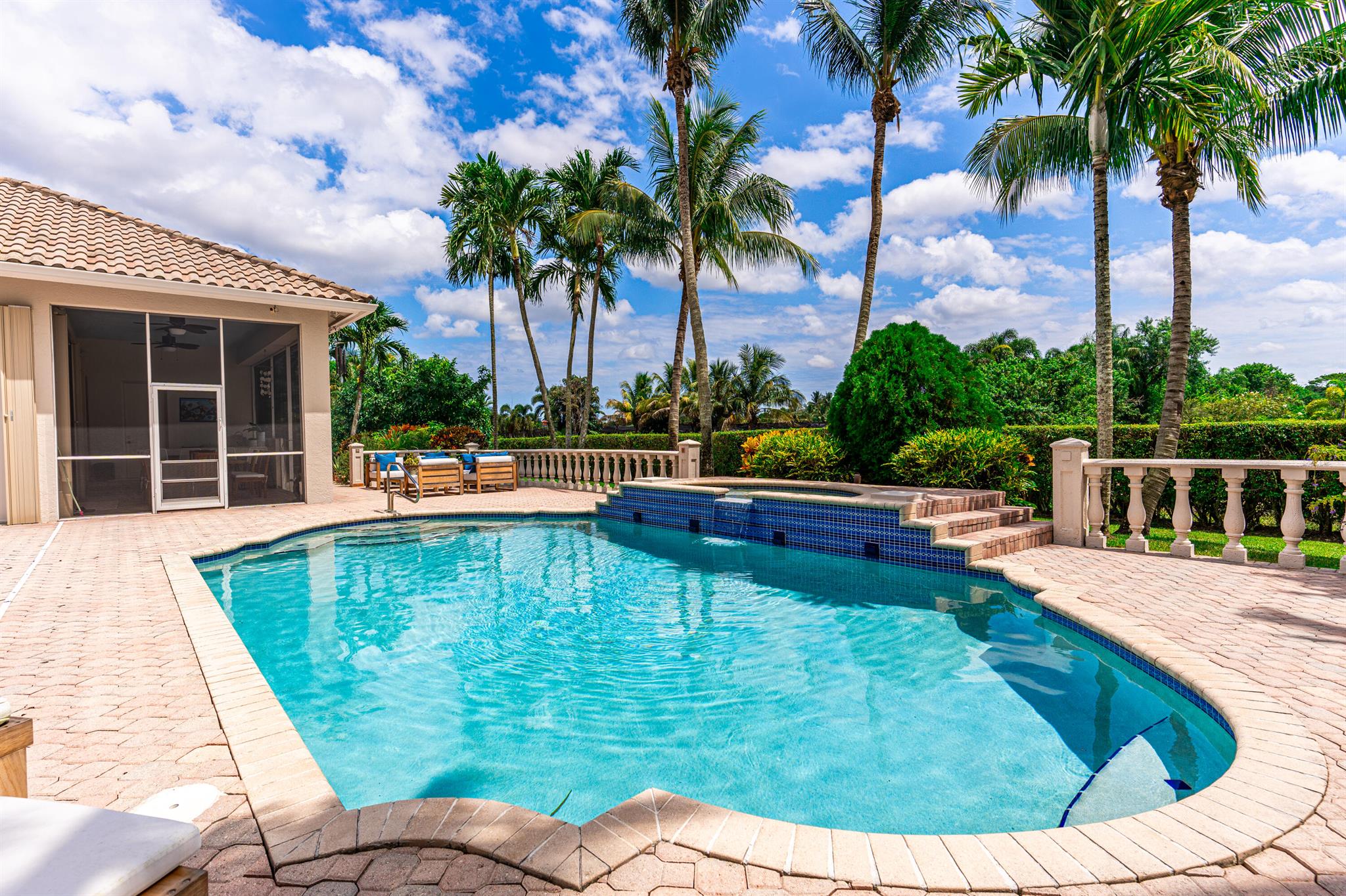 DELRAY LAKES EST - Residential