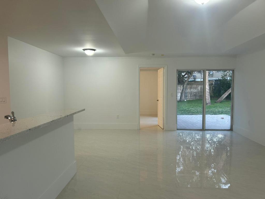 HOME DYNAMICS SUNRISE PLAT - Residential Lease