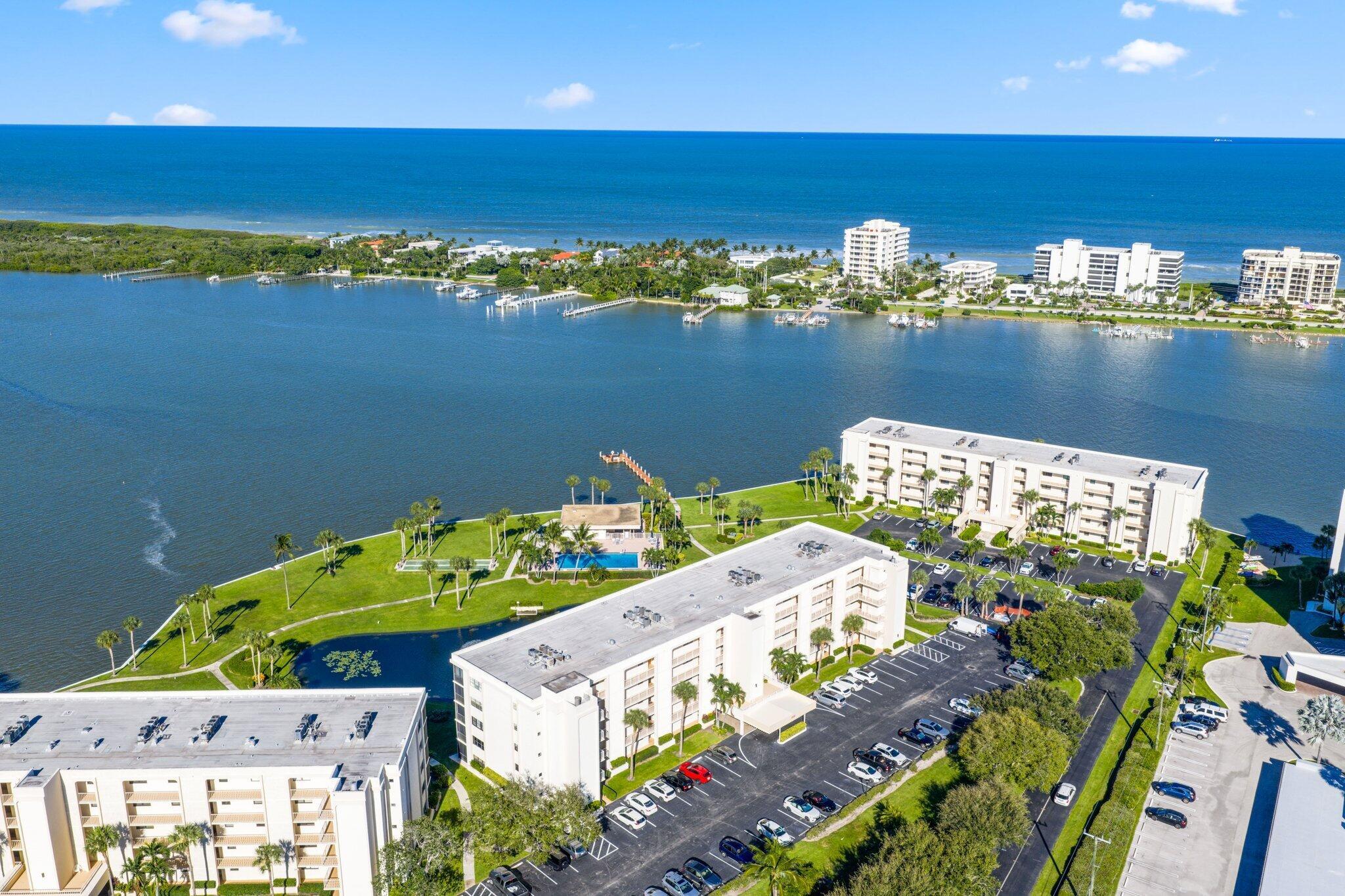 BROADVIEW CONDO - Residential