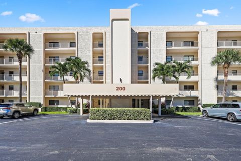 Photo of 200 Intracoastal Place #206, Jupiter, FL 33469 (MLS # R11135711) Photo of 200 Intracoastal Place #206, Jupiter, FL 33469 (MLS # R11135711)