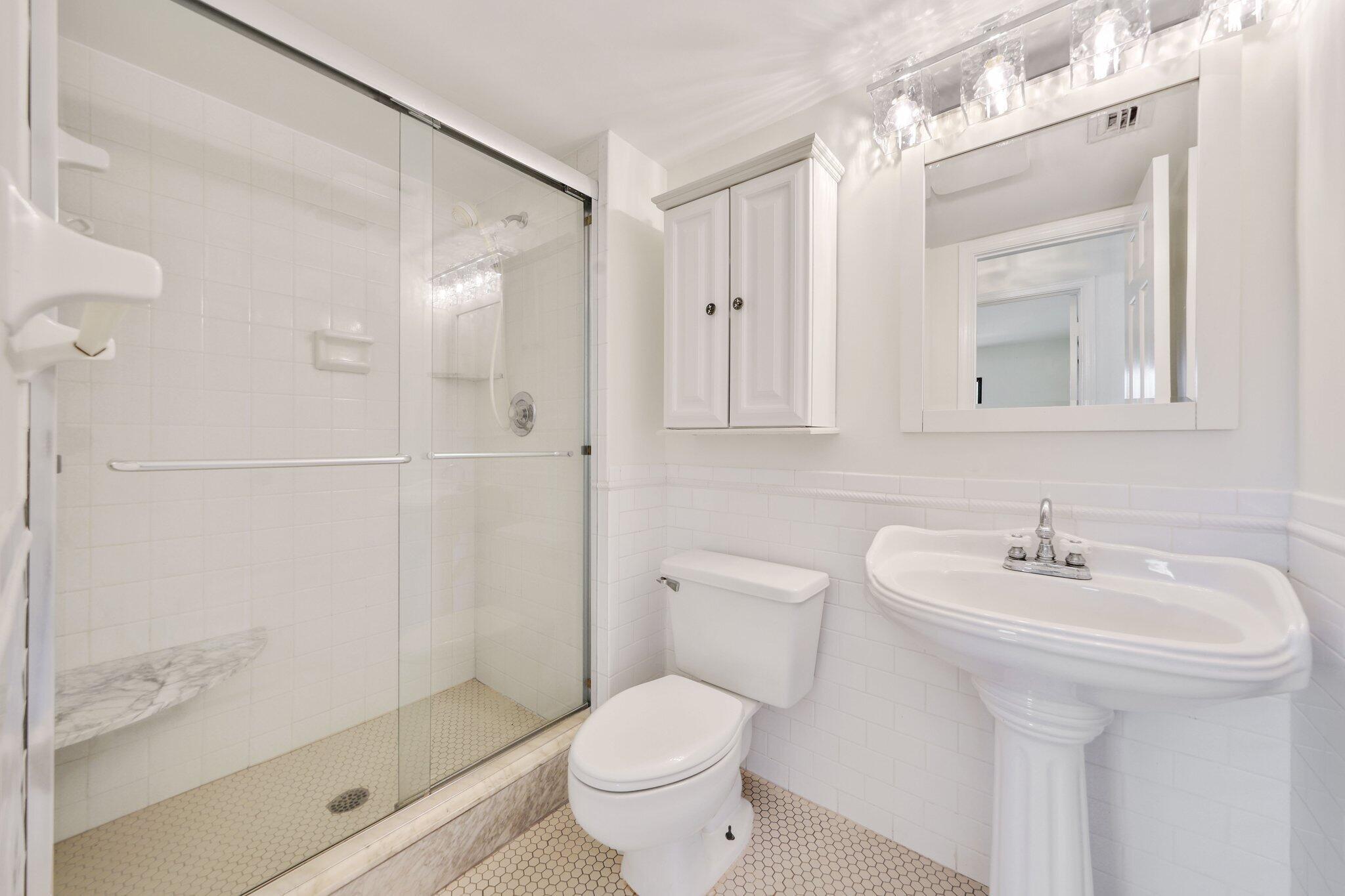 BROADVIEW CONDO - Residential