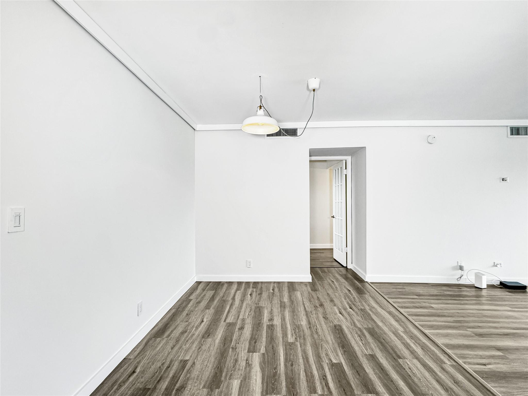 NO 5 PALM-AIRE COUNTRY CLUB - Residential