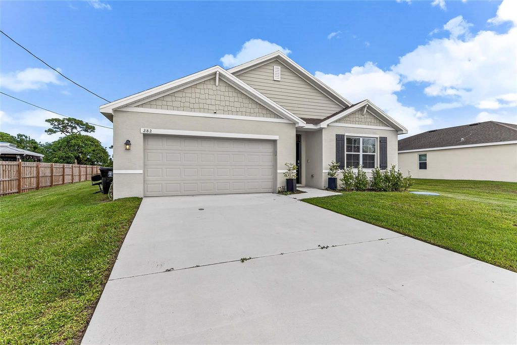 Photo of 282 SW Ridgecrest Drive, Port Saint Lucie, FL 34953 (MLS # F10527329)
