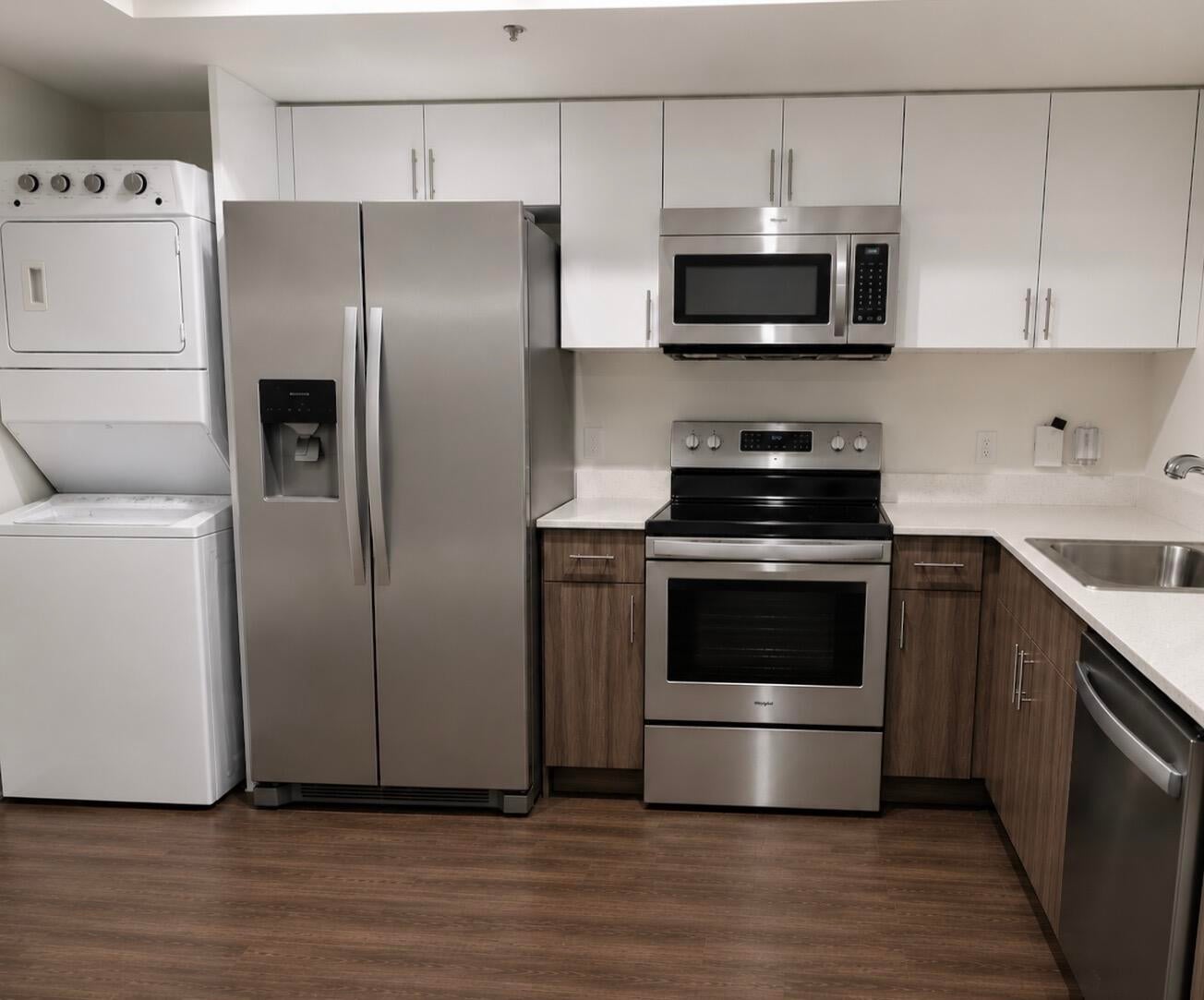 16900 N Bay Road 3-507