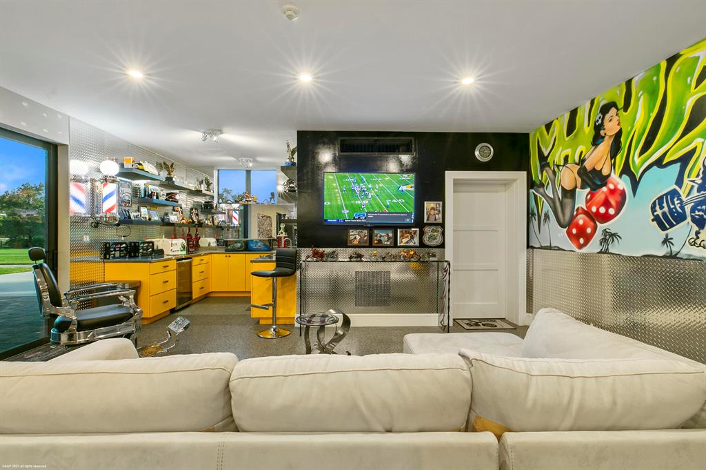 HOMELAND - Residential