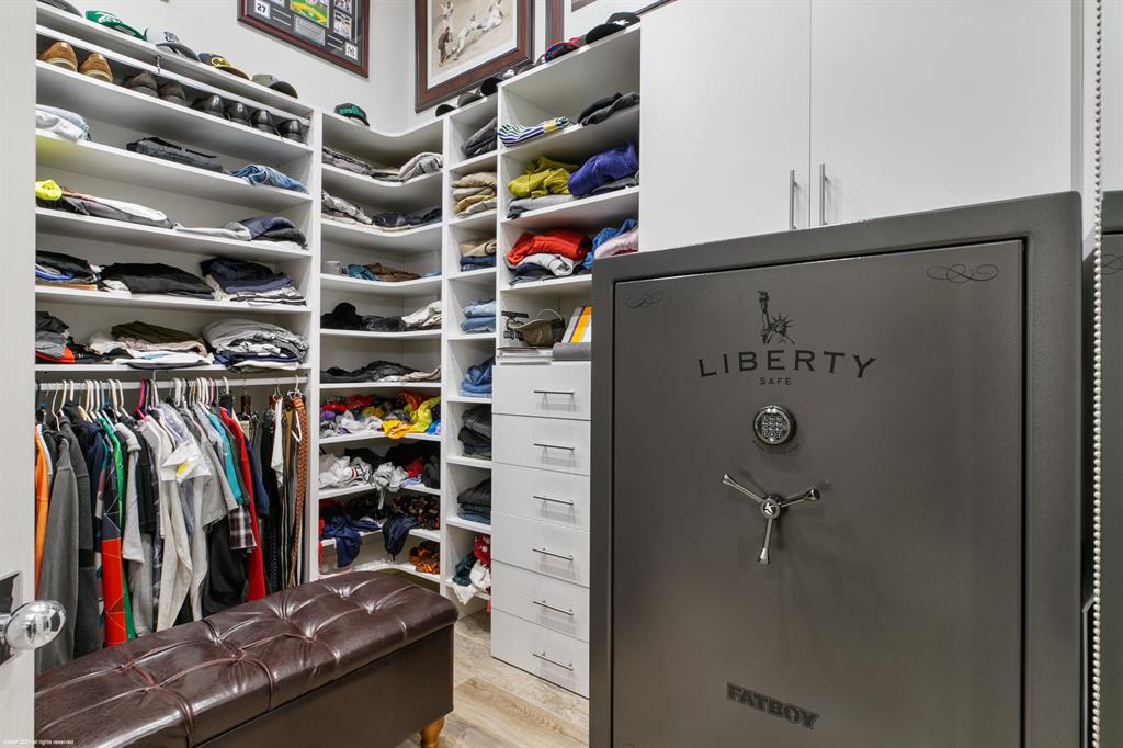 HOMELAND - Residential