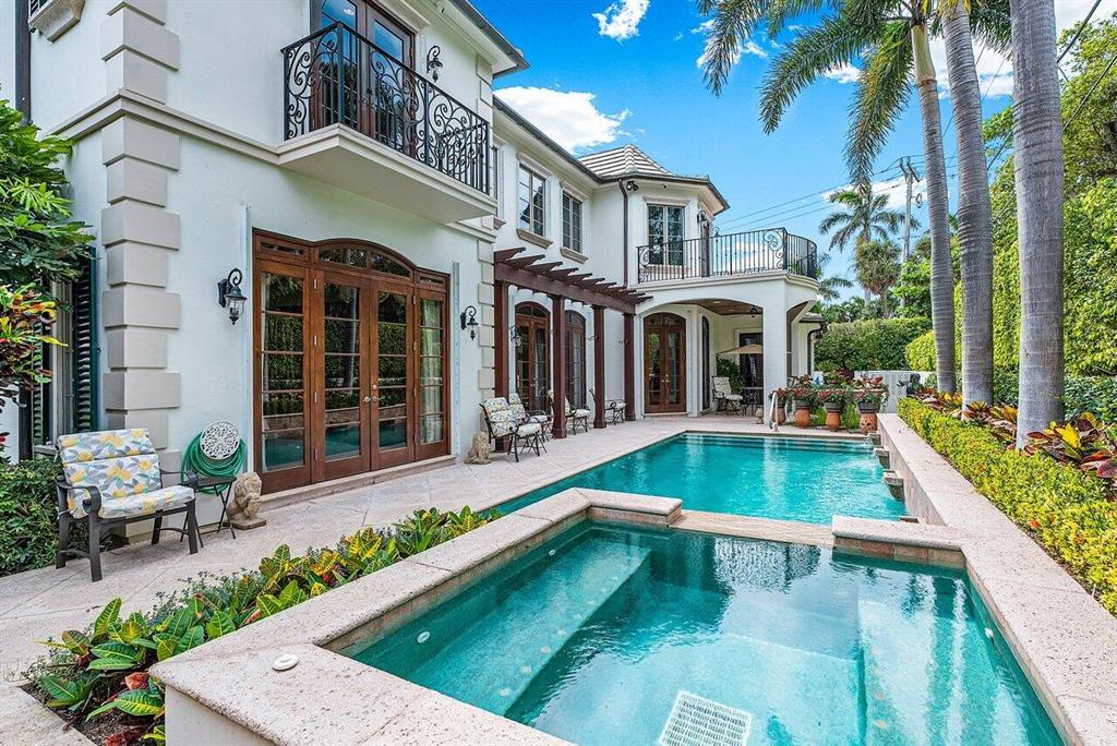 VIA VIZCAYA ADD IN - Residential