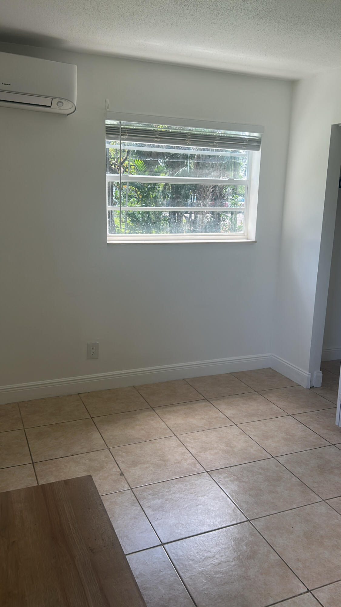 810 NW 40TH 1-3