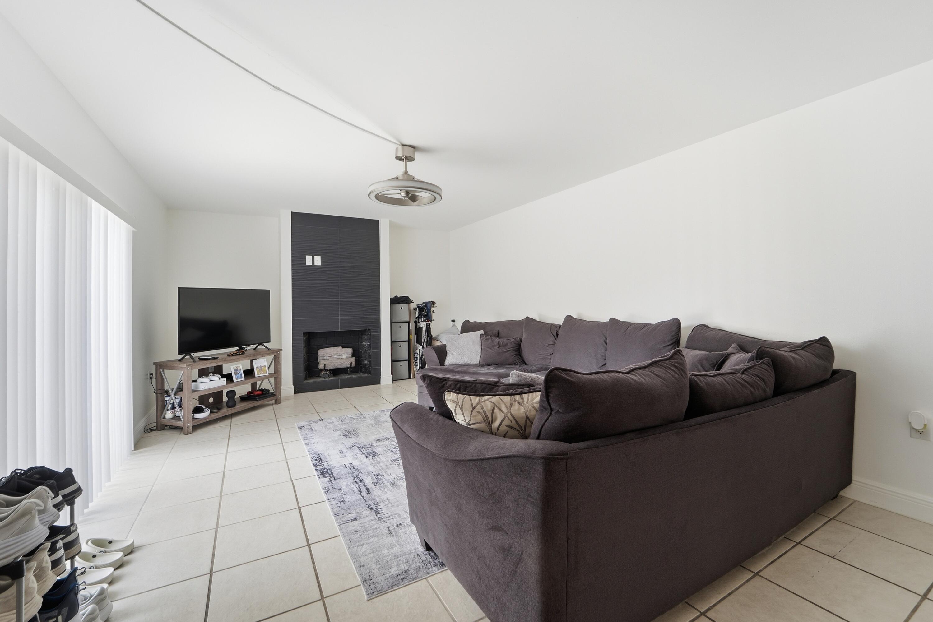 SANDALWOOD ESTATES - Residential