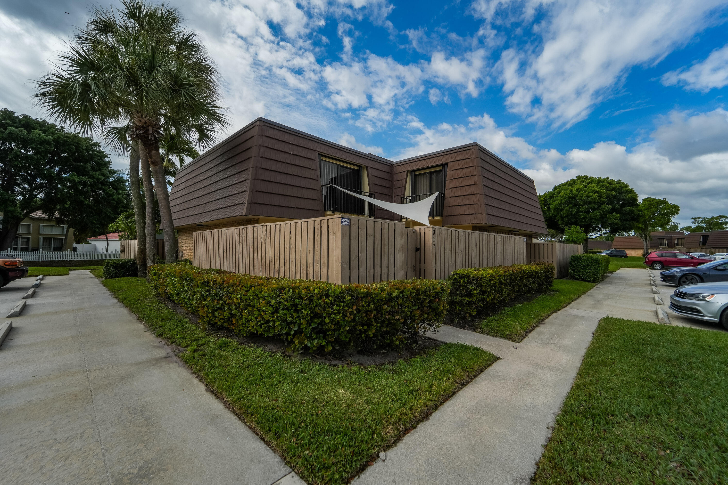 SANDALWOOD ESTATES - Residential