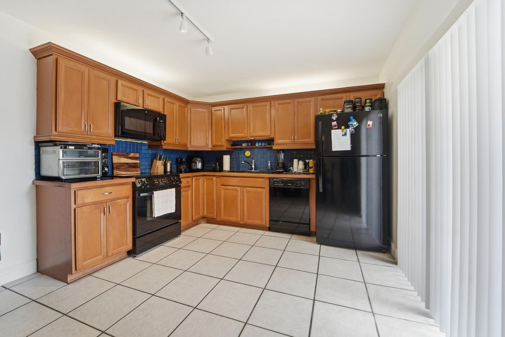 Photo of 317 3rd Court, Palm Beach Gardens, FL 33410 (MLS # B26021287)