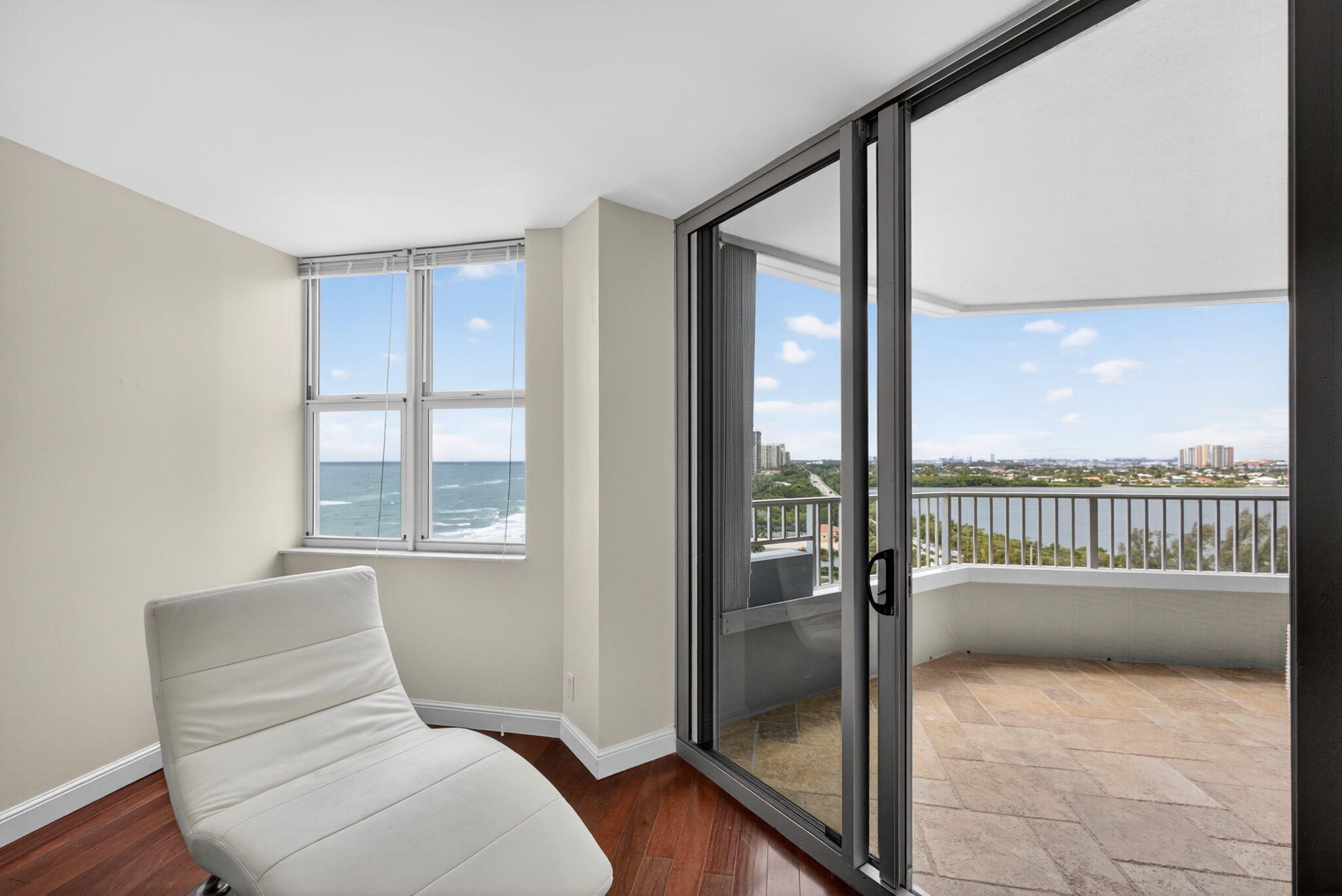 CORNICHE CONDO - Residential Lease