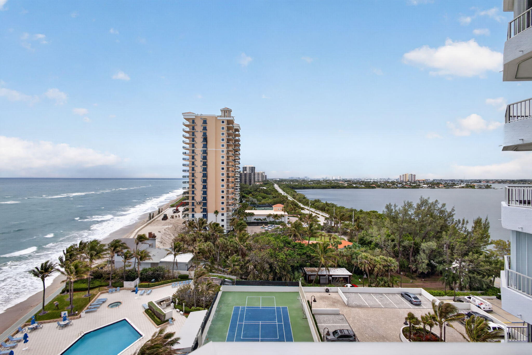 CORNICHE CONDO - Residential Lease