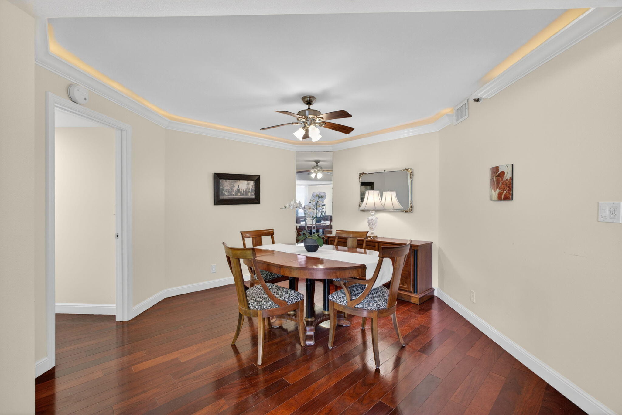 CORNICHE CONDO - Residential Lease