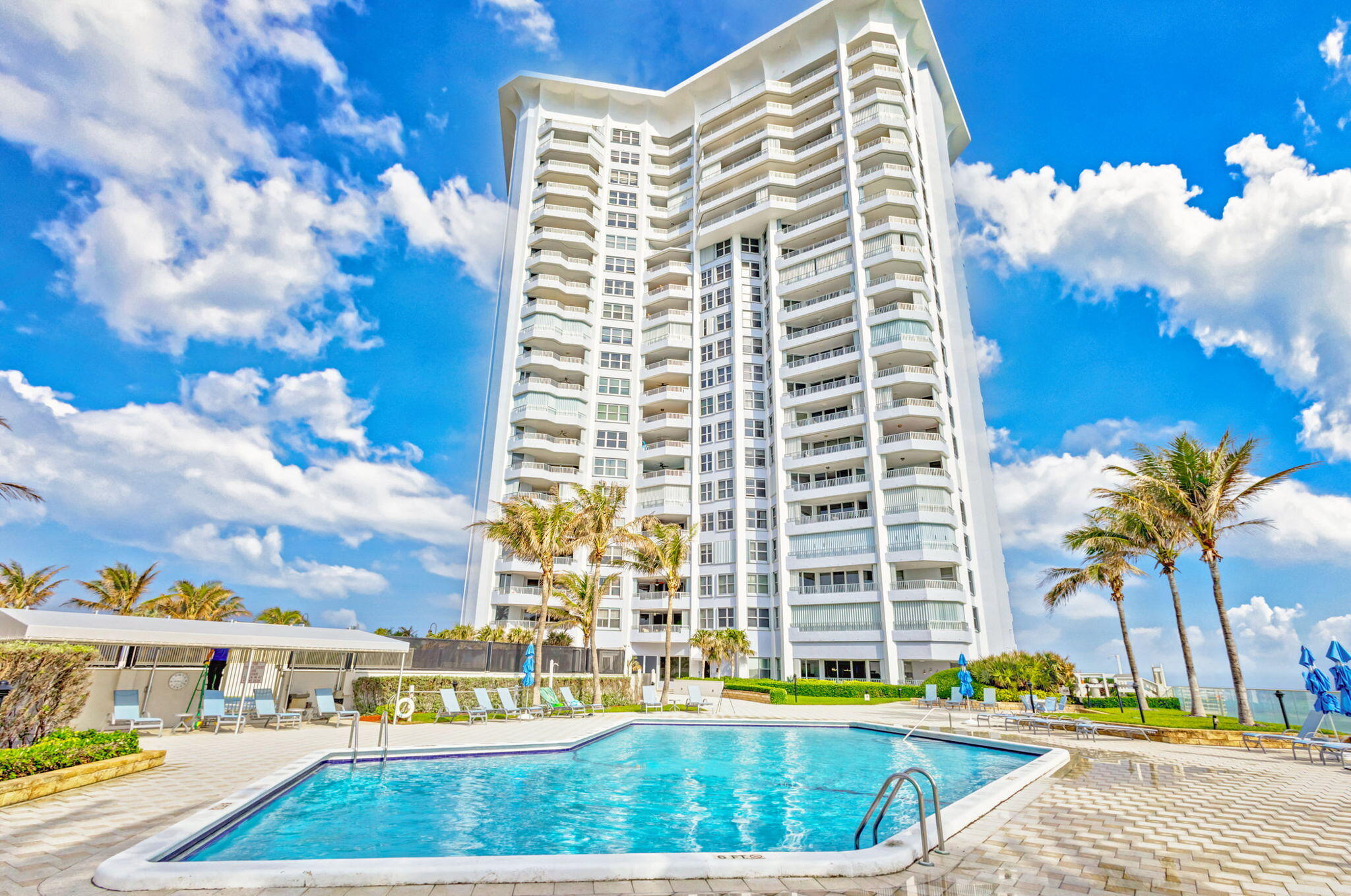 CORNICHE CONDO - Residential Lease