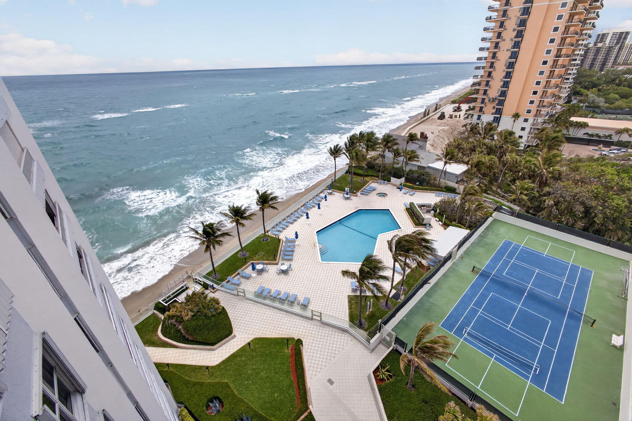 CORNICHE CONDO - Residential Lease