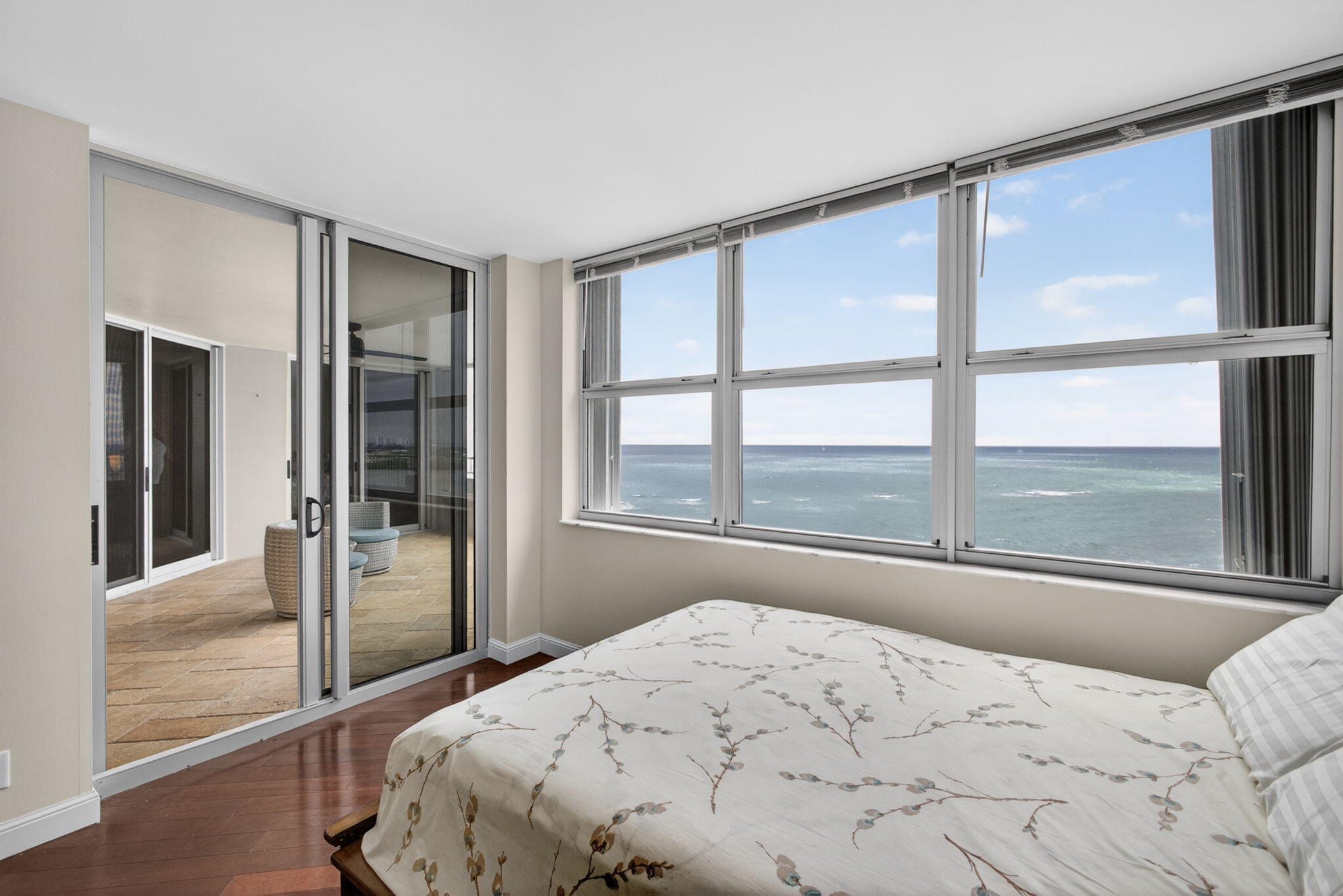 CORNICHE CONDO - Residential Lease