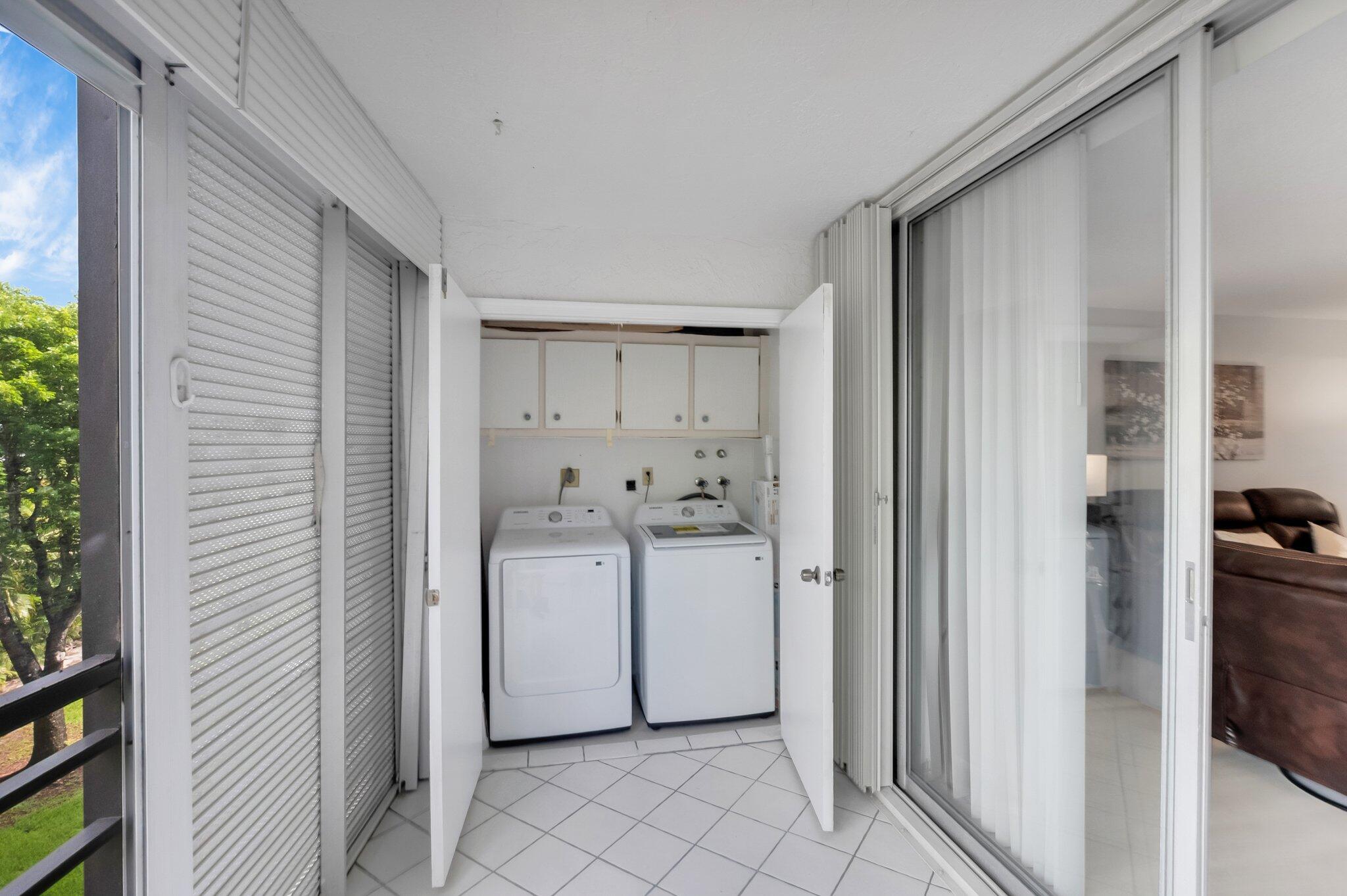 BARWOOD CONDO - Residential