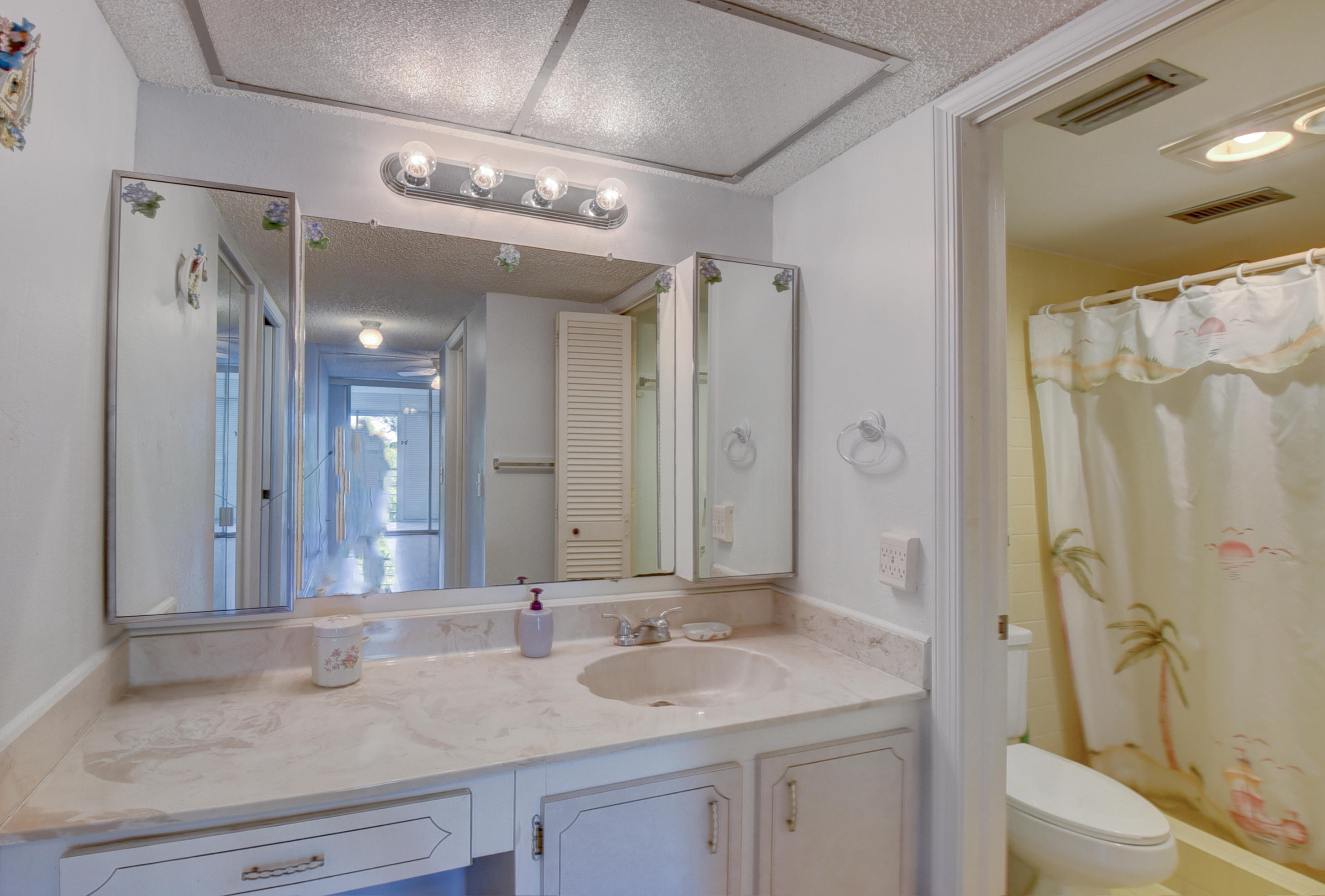 BARWOOD CONDO - Residential