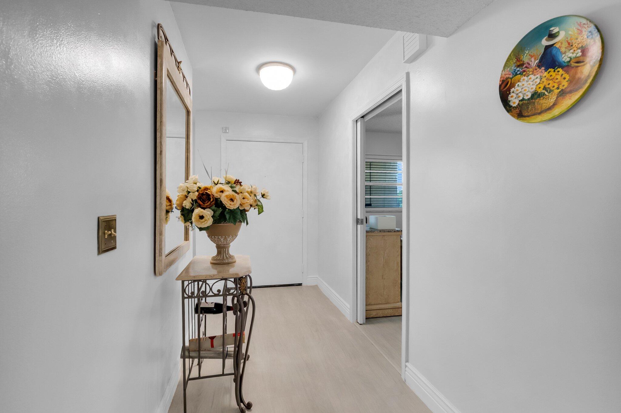 BARWOOD CONDO - Residential