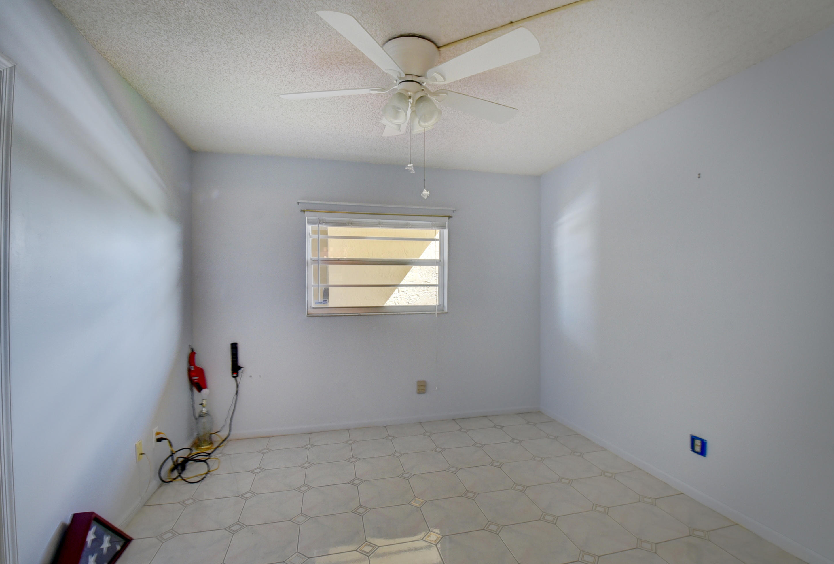 BARWOOD CONDO - Residential