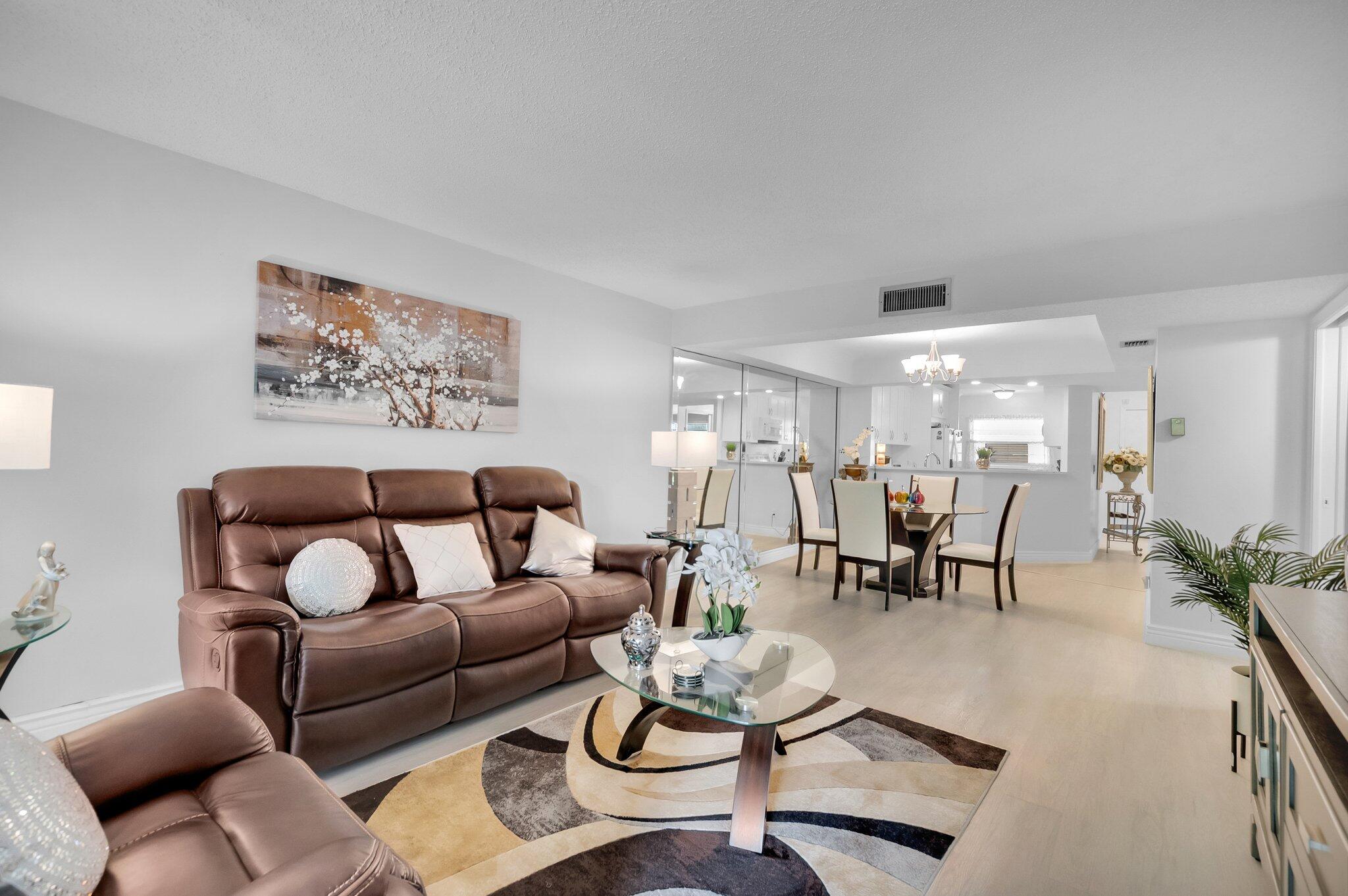BARWOOD CONDO - Residential